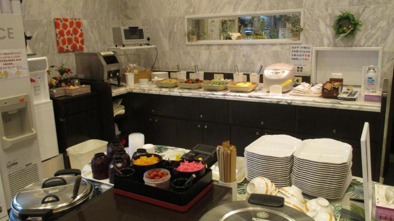 Toyoko Inn Osaka Jr Noda Ekimae Екстер'єр фото