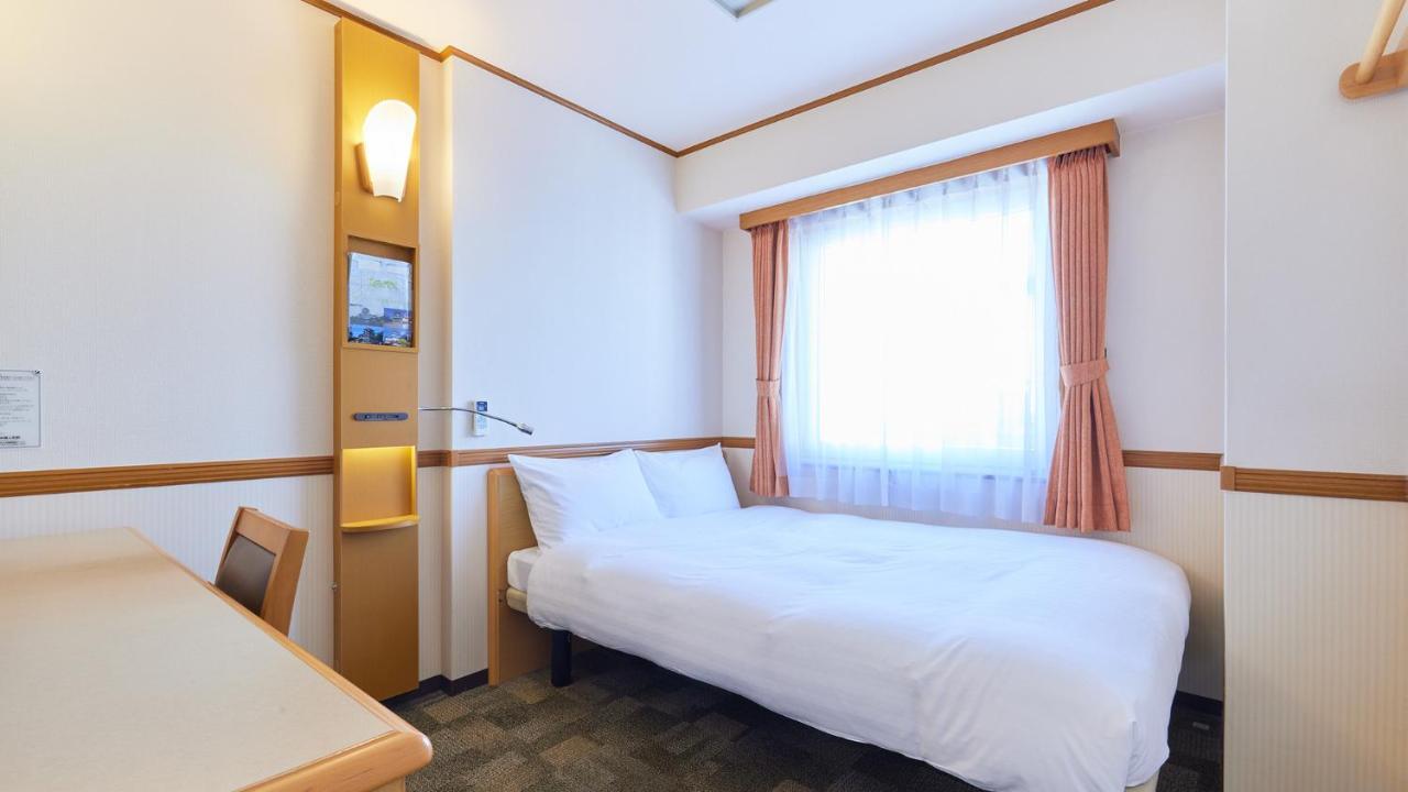 Toyoko Inn Osaka Jr Noda Ekimae Екстер'єр фото