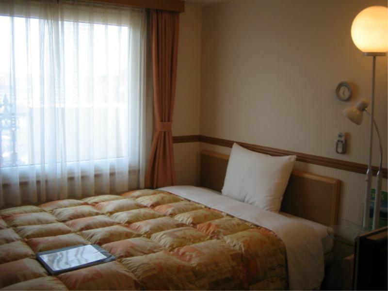 Toyoko Inn Osaka Jr Noda Ekimae Екстер'єр фото
